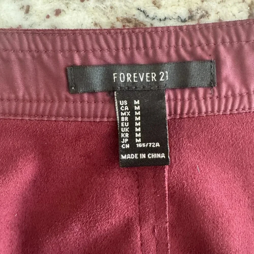 Forever 21  Faux Suede Zip-Front Skirt Size M - Picture 3 of 5